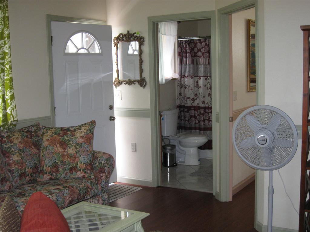 The Dolphin Cottage At Kehena Beach חדר תמונה